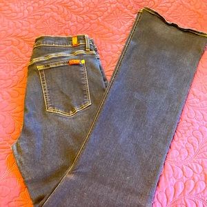 7 FAM Women’s high waist Ali flare jeans, lots of stretch